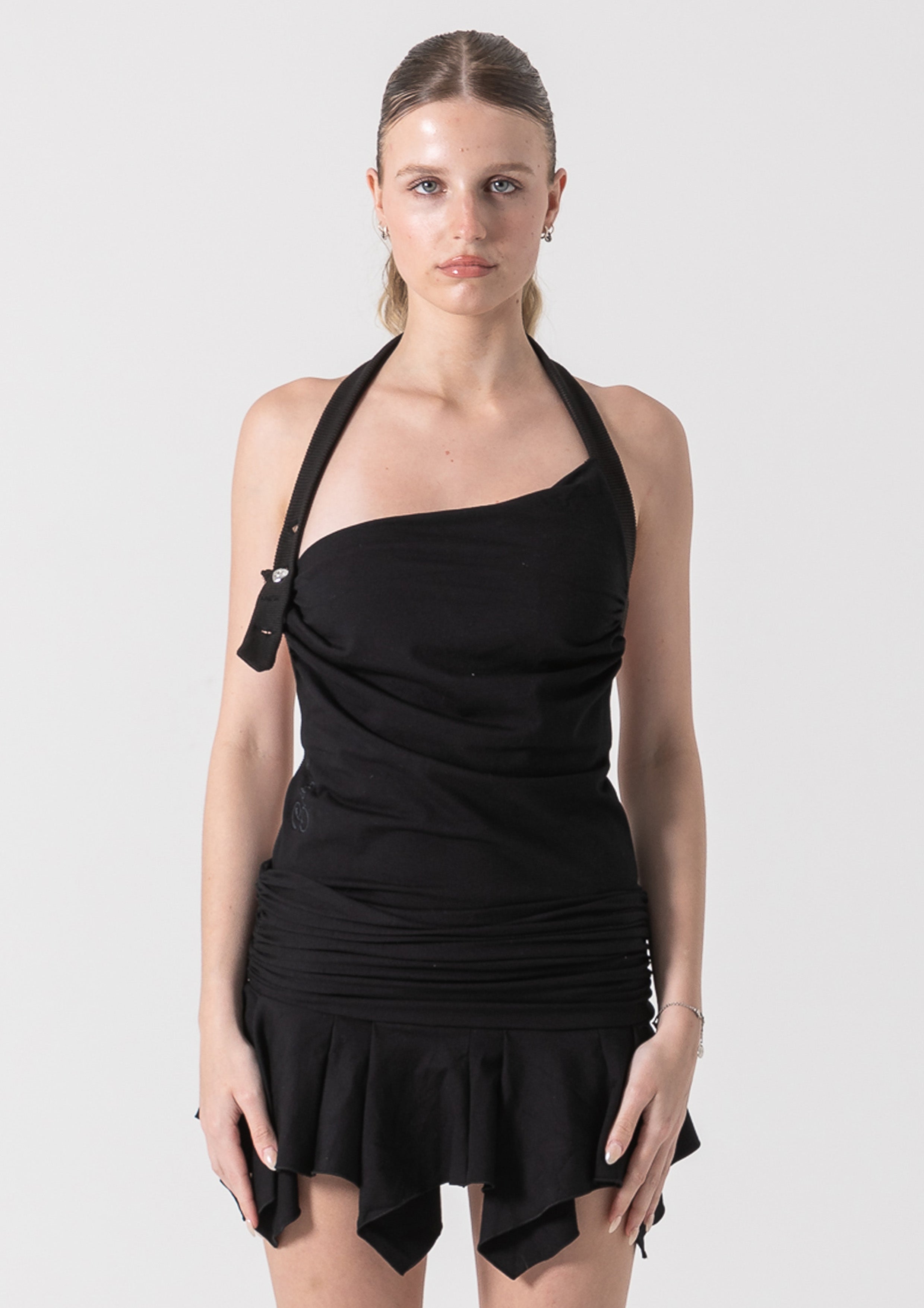 WHYNTER ASYMMETRICAL MINI - BLACK