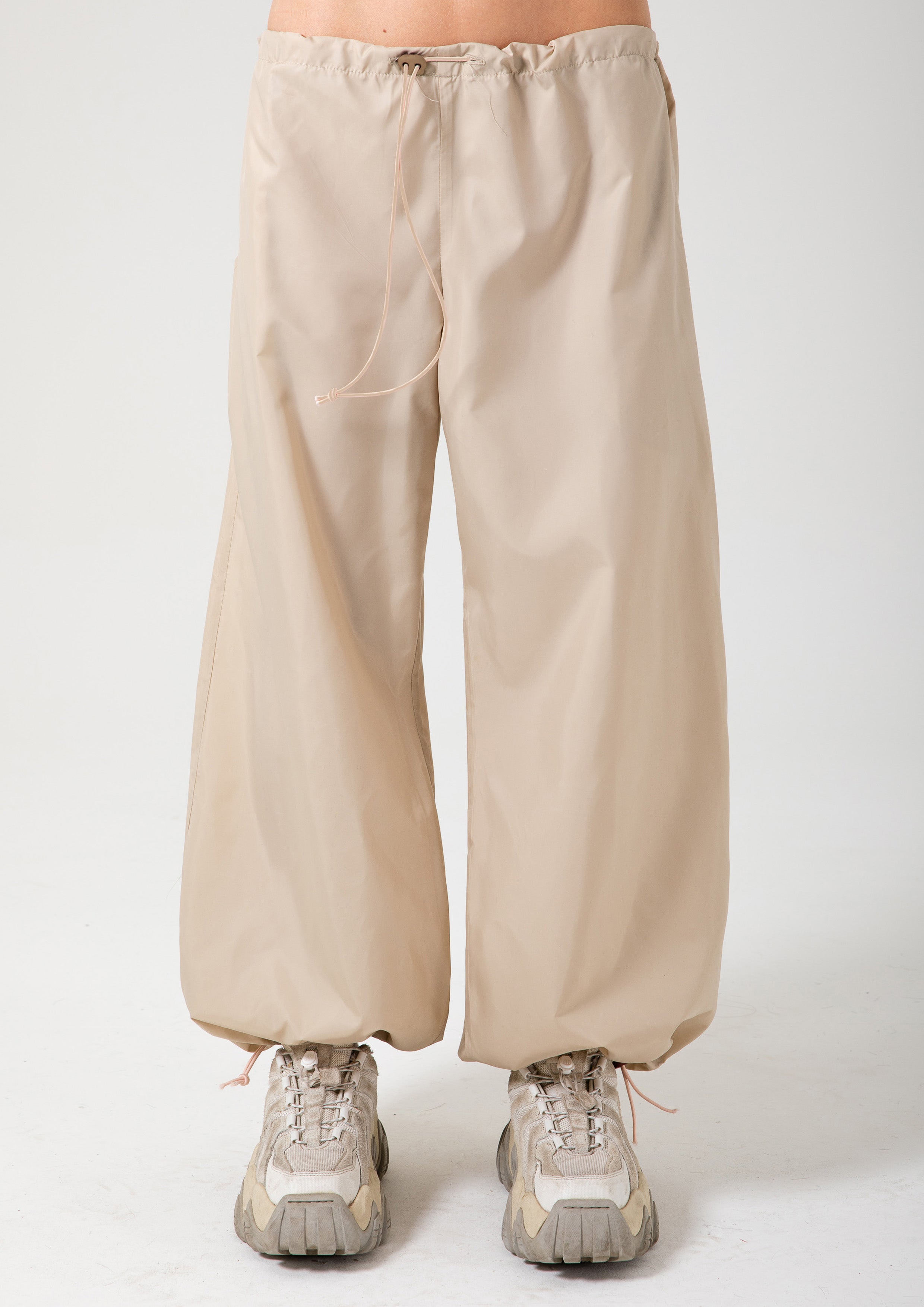 WINDBREAKER PANT - BEIGE