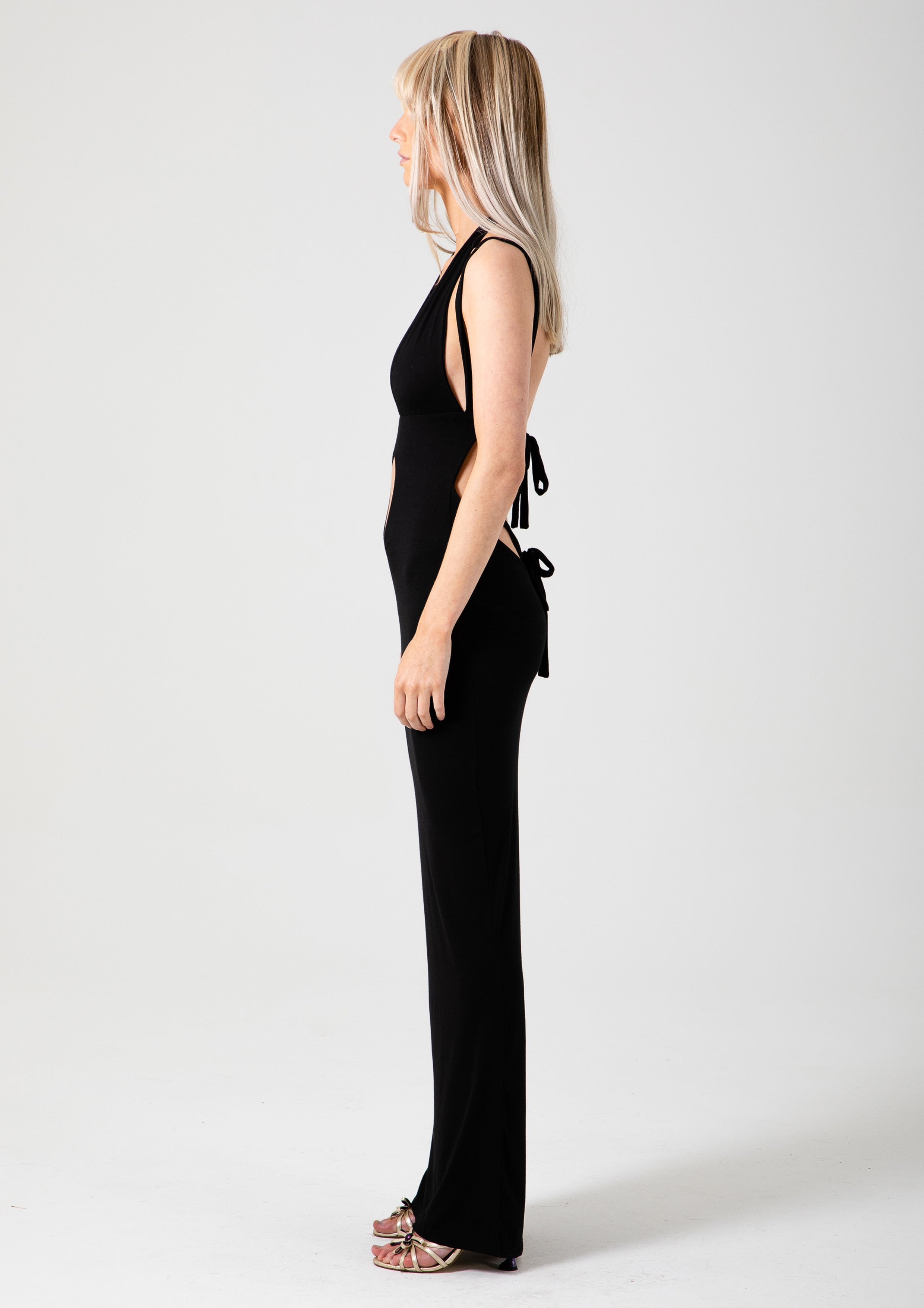 EMISON MAXI DRESS - BLACK